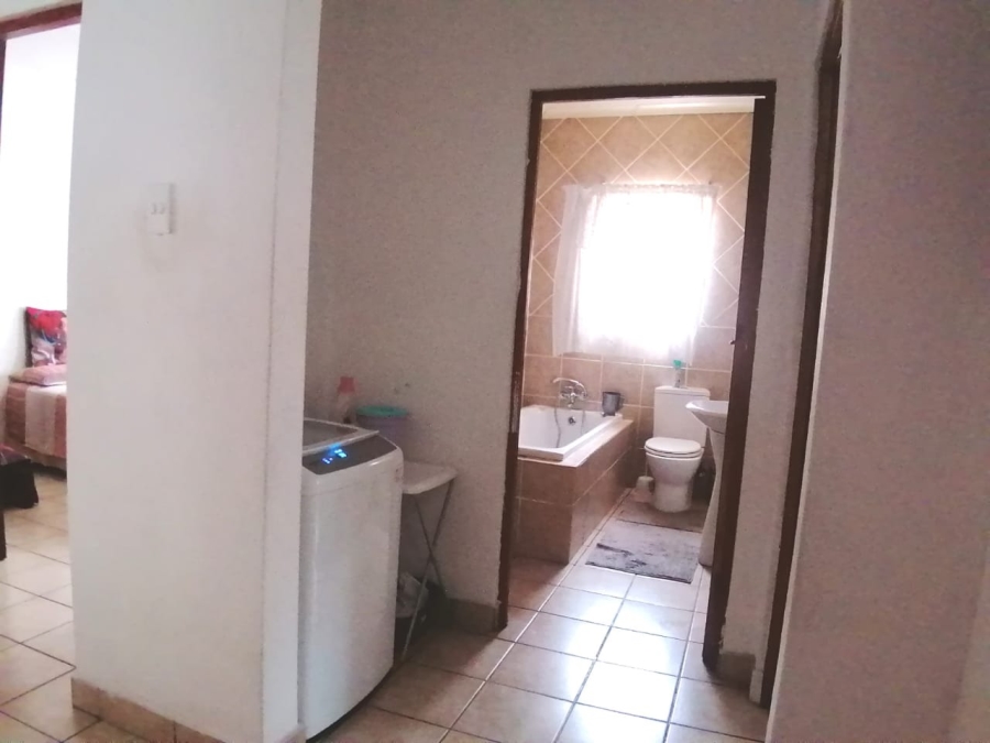 3 Bedroom Property for Sale in Waterval East North West